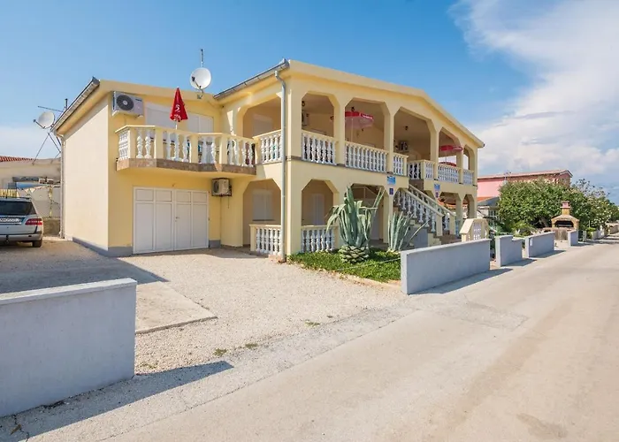 Apartment Delic Pejic Vir