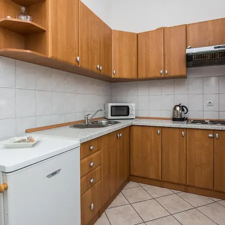 Delic Pejic Apartment Vir