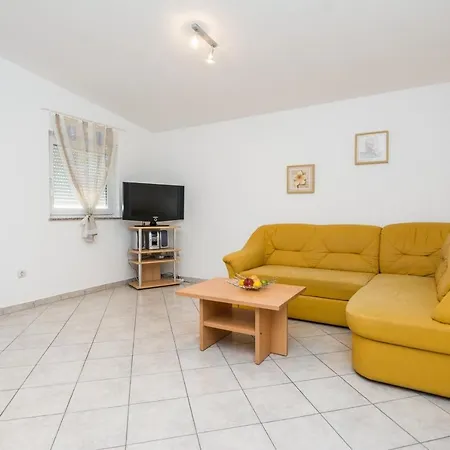 Delic Pejic Apartment Vir