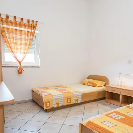 Delic Pejic Apartment *