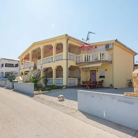 Apartment Delic Pejic