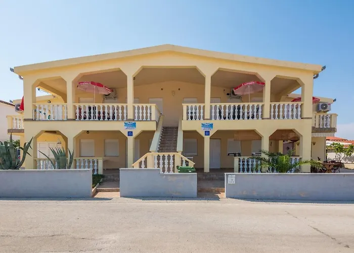 Delic Pejic דירה *