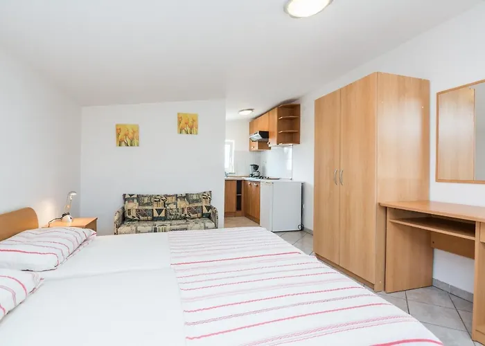 דירה Delic Pejic