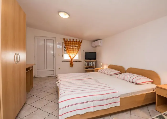 Delic Pejic דירה *